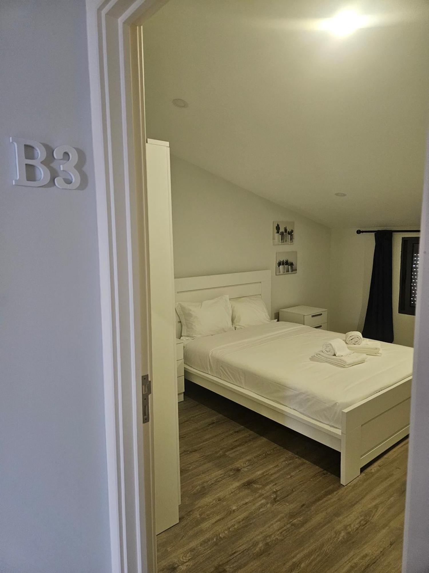 Bella Italia Coronel Miranda Guest House ポンタ・デルガダ エクステリア 写真