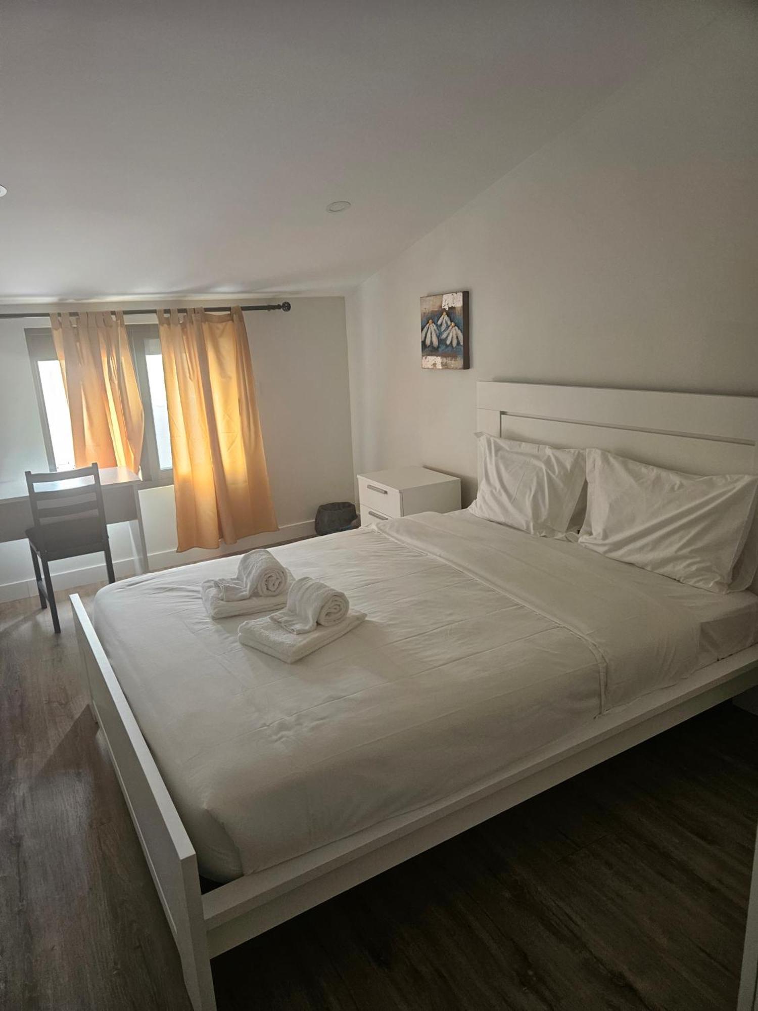 Bella Italia Coronel Miranda Guest House ポンタ・デルガダ エクステリア 写真